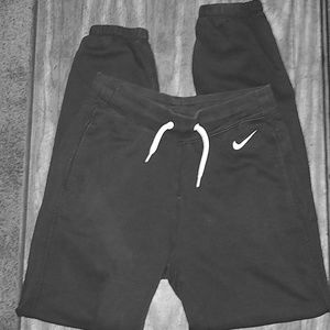 Nike sweatpants. Size XS Like New